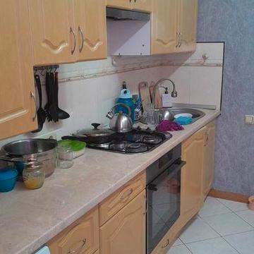 Терміновий продаж 4-кімн.з ремонтом біля моря в с. Фонтанка. 75000 у.о.