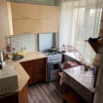 Продам 2-х кімнатну квартиру