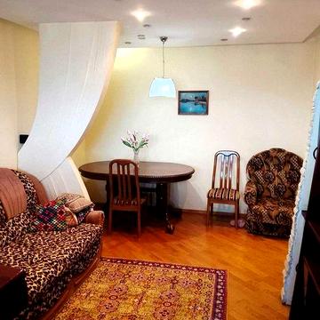 Продаж 2 кім на Просп. Володимира Івасюка (Героїв Сталінграду), 60