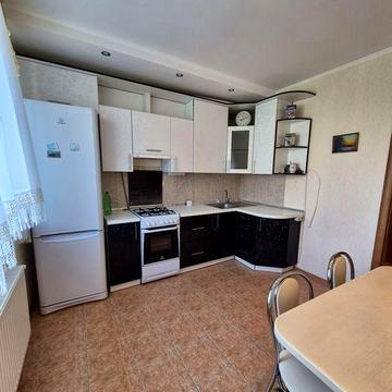 !!! 2х  квартира 64м² !!! / Поверх 2 / Газ/ Паркомісце / Комора / Меблі і Техніка лишаються