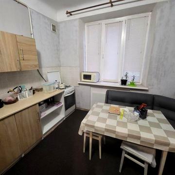 Сдам 1 к квартиру, р-н Центра.