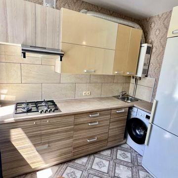 Здам 1 к.кв вул. Соборна