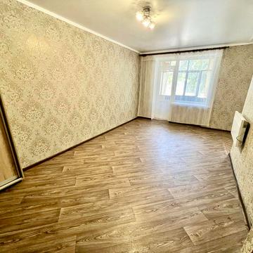 Продам 1 к.кв.  на Соборній