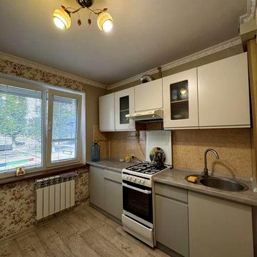 Продаж 1к квартири
