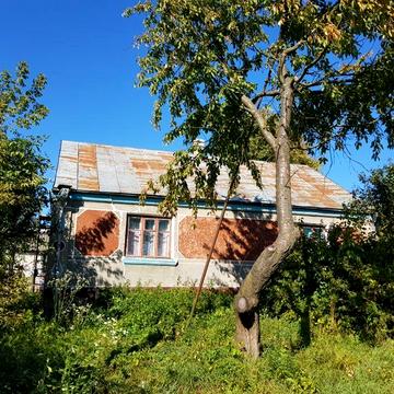 Будинок. Хата. Господарство. Будинок в Луцькому районі. Дача.