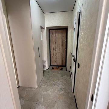 Продам 1к квартиру з новим ремонтом 2/6 пов., є ліфт 68000 $