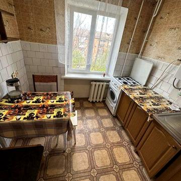 Здам 2к ПРОСПЕКТ незалежності, зуп. Спорттовари