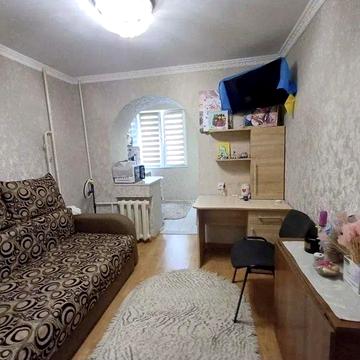 Продається квартира