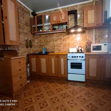 Продам простору 3-х кімнатну квартиру
