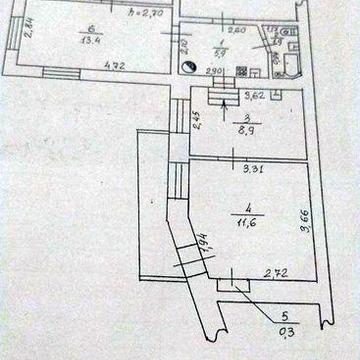Продам квартиру на 2 входа в Центре
