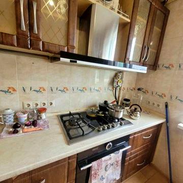 Продам 2к Святошинський р-н м Ак.місто вул Ірпінська 70