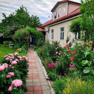 Продаж просторого будинку в м. Кам’янка Черкаської обл.