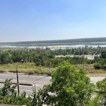 Продаж 2 кімнатноі квартири в районі зупинки Ластівка