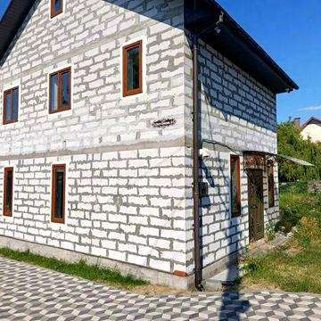 Продаєця не закінчине бужівництво