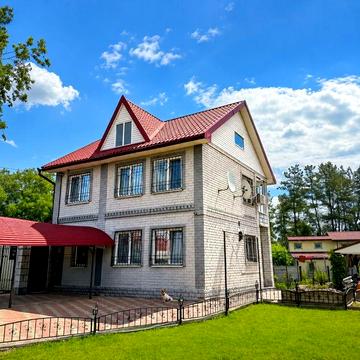 ПРОДАМ сучасний будинок біля м. Самар!