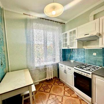 Соборності 14, затишна 1к, ГАЗ, БОЙЛЕР, фіксовані комунальні,м Дарниця 10хв