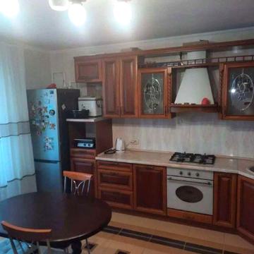 Продам 3-кімнатну квартиру на Таїрова, до моря 15 хвилин пішки