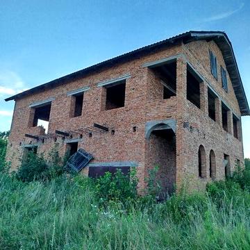 Продам незавершений будинок в Павлівці