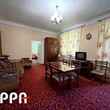 Продаж 2-кімнатної квартири з гаражем, Запоріжжя Ліве