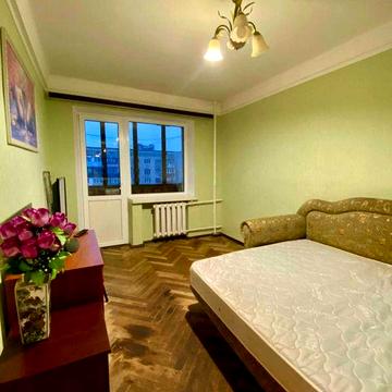 Русанівка, 2к суміжна, є ГАЗ, вул Ігоря Шамо 4, м Лівобережна 10хв