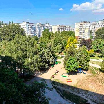 Продам 3-к квартиру в центре Бородинского мкрна, ул. Ладожская