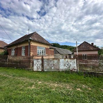 Продам будинок в селі Щасливе
