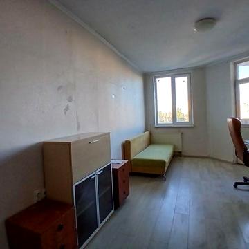 Оренда 1 кім б-р Ярослава Гашека 22, Дарницька пл.
