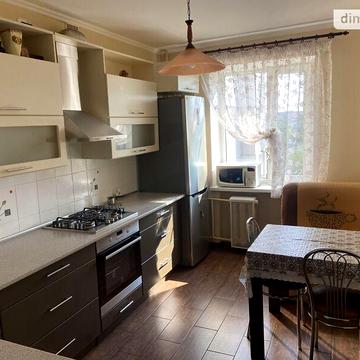 Продаж 3к Квартира Небесної сотні вулиця