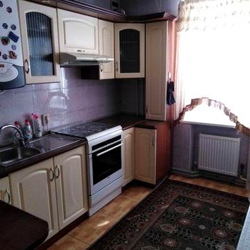 Оренда двокімнатної квартири по вул. Тищика
