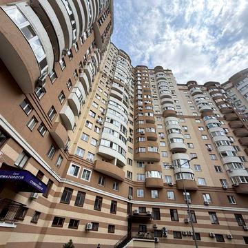Продам 1 к квартиру 39м2, 3/21- поверх , світло не вимикають, квартира з документами!