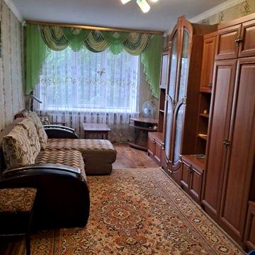 Готова до заселення! 2-кімнатна квартира з ремонтом та меблями.