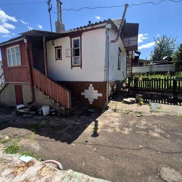 Продам окремий будинок, в р-ні Міської лікарні