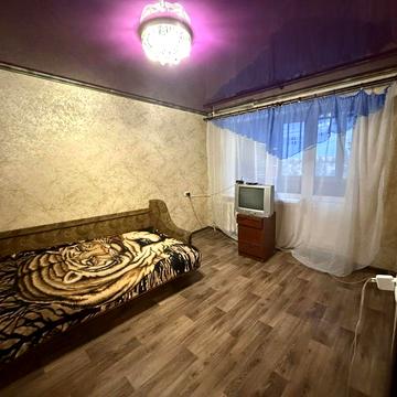 Оренда 2х кімнатної квартири вул Володимира Великого