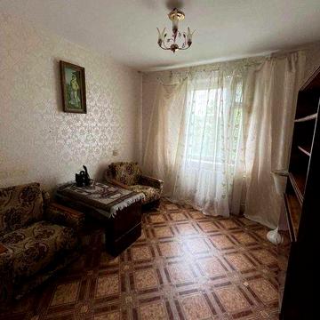 Продам 3- кімнатну квартиру р-н ринок Урожай