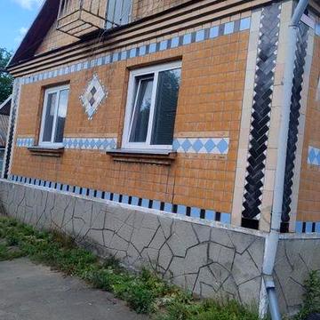 Продам будинок с. Межирич .. 2-3 км біля Острога