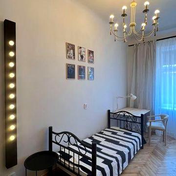 Здам в оренду 2 кімнатну квартиру в центрі.Після ремонту.ВЛАСНИК.600$
