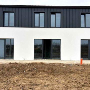 Продам готовий таунхаус в районі Зоопарку масив Київський