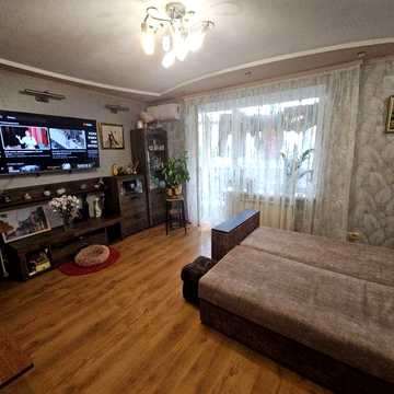 Ціна знижена.Продам 3 кімнатну квартиру в Дергачах по вулиці Садова