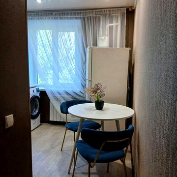 Оренда чудової квартир на 98 му кварталі, Гагарін Молл