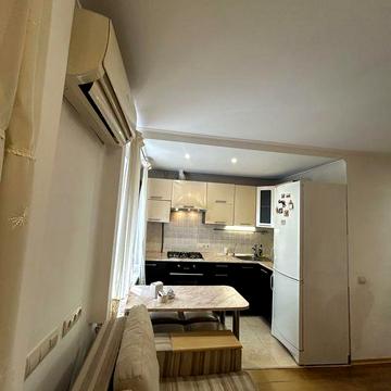 Продаж 1-к квартира 35 м²  Готова до проживання Новомостицька, 6