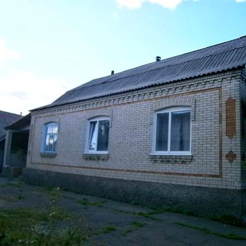 Будинок м. Бершадь. вул Долинська, до річки.
