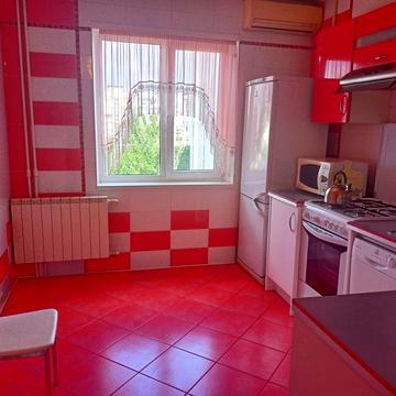Продам 3-х комнатную квартиру Никольско - Слободская 6/2