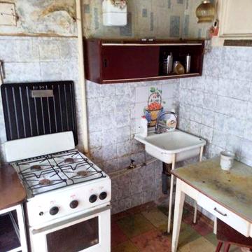 вул. Соборності буд. № 42. Самий зручний та безпечний - 3  поверх. Довгострокова оренда.