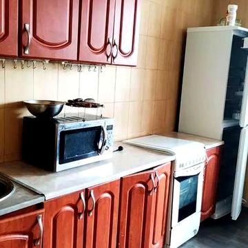 Продам 2 к квартиру по вул.Руданського 4-6