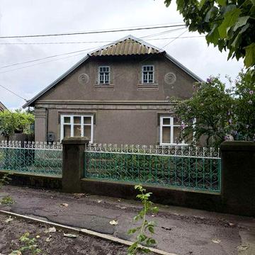 Продам дом в жилом состоянии. По адресу: г.Арциз-2, ул. Виноградная, 3