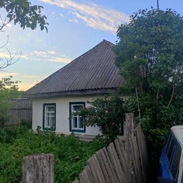 Хата. С. Залевки, Черкаський район, Черкаської області.