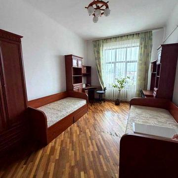 Оренда 3 кімнатної затишної квартири вул. Крипякевича