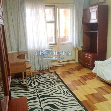 2-кімнатна 52 м.кв. Чорнобильська, 17 метро Академмістечко