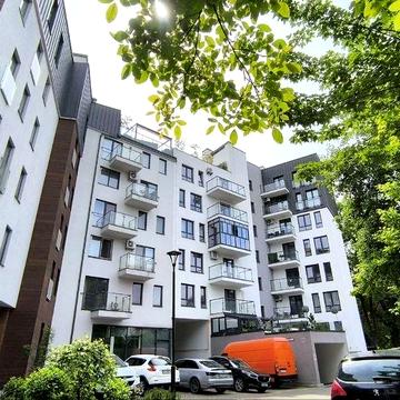 Пропоную в оренду квартиру в сучасному новому житловому комплексі по вул. Пекарська.