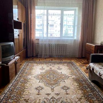 Аренда 3 комнатной квартиры на правом  ул.  Синенко